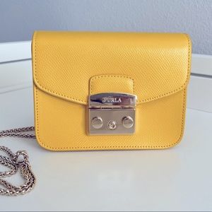 Furla Metropolis Mini crossbody bag yellow